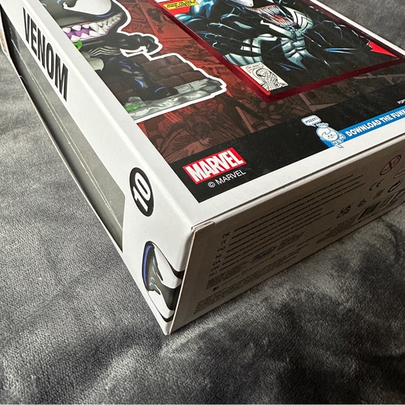 [sold] Venom Lethal Protector (Marvel) Funko Pop! Comic Cover - Picture 9 of 9